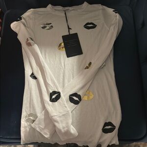 Lauren Moshi White Graphic Blouse with Mandarin Collar